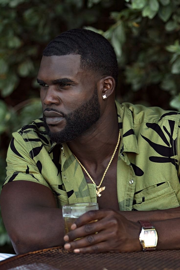 #MCM_ Canadian Cutie Herly Ulysse Is All Of The Chocolate You Need _ Essence
